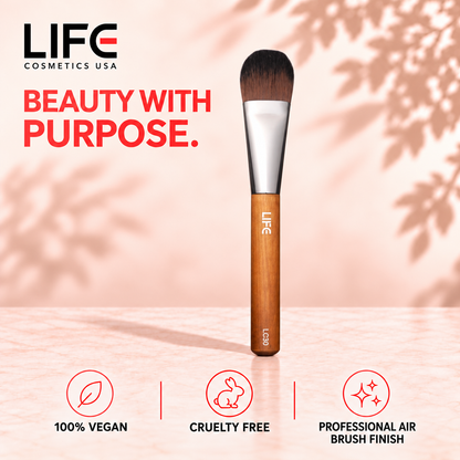 LIFE Cosmetics USA LC30 Edged Eye Foundation Brush with icons labeled vegan, cruelty free and professional airbrush finish.