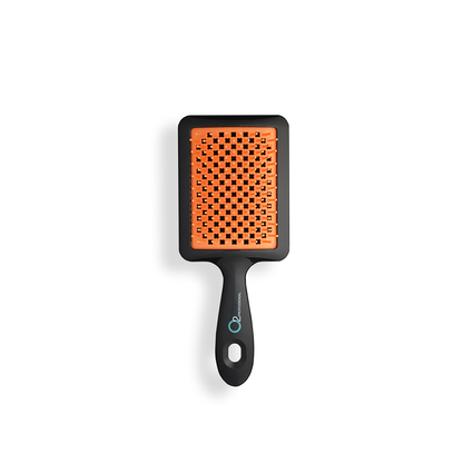 O2 TANGLE ERASER - Detangling and Styling Brush