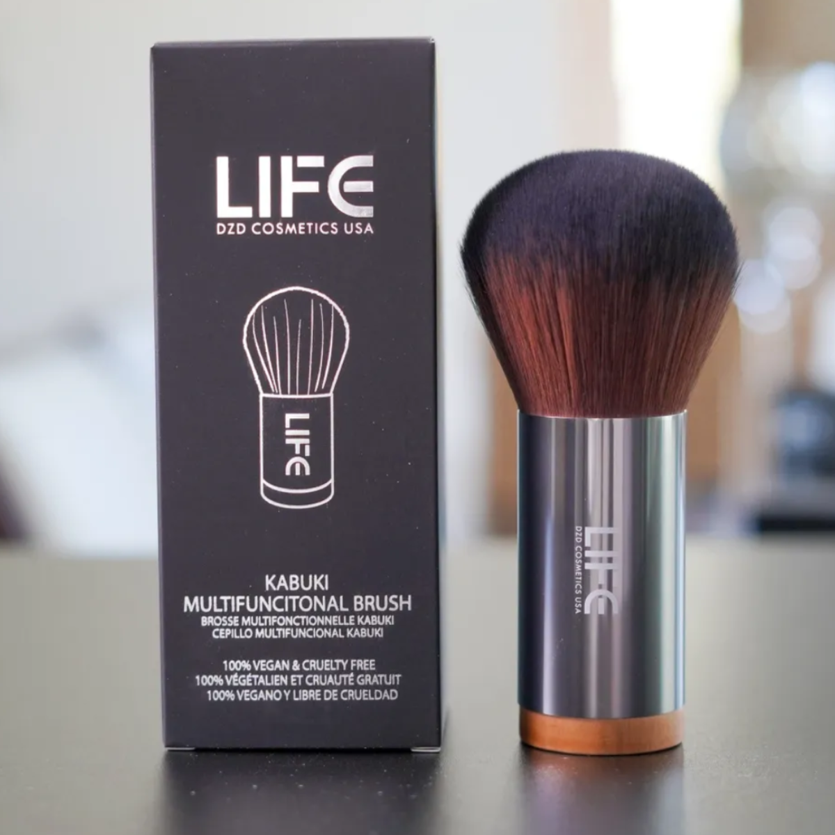 LC80 Kabuki Multifunctional Brush